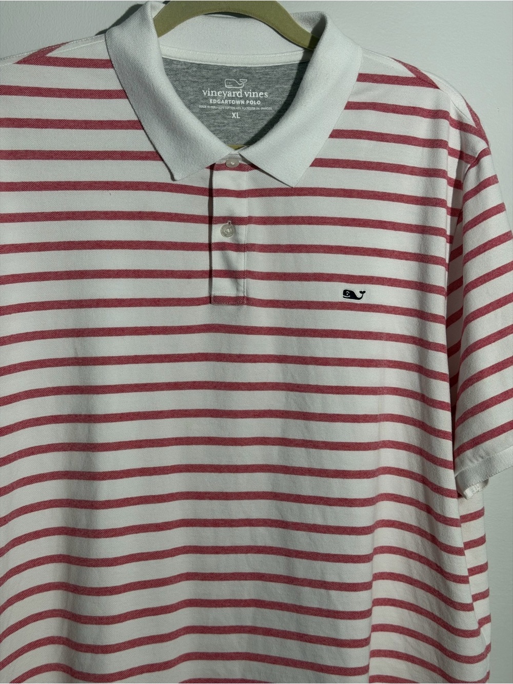 Vineyard Vines Men’s White and Red Striped Polo